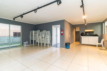Apartamento para alugar com 39m², 2 quartos e 1 vaga Apartamento para alugar com 39m², 2 quartos e 1 vagaÁrea comum - Salão de festas