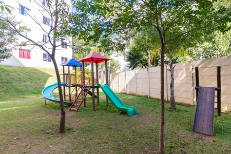 Apartamento para alugar com 39m², 2 quartos e 1 vaga Apartamento para alugar com 39m², 2 quartos e 1 vagaÁrea comum - Playground