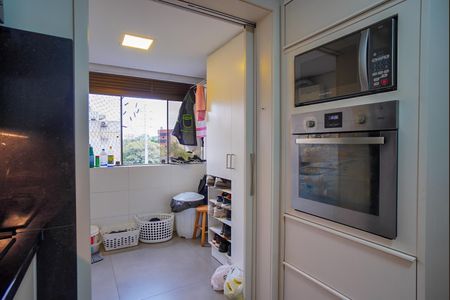 Apartamento à venda com 257m², 3 quartos e 2 vagas Apartamento à venda com 257m², 3 quartos e 2 vagasCozinha