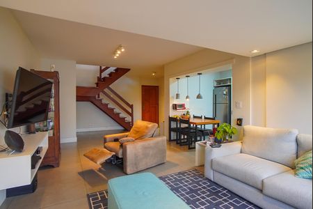 Apartamento à venda com 257m², 3 quartos e 2 vagas Apartamento à venda com 257m², 3 quartos e 2 vagasSala