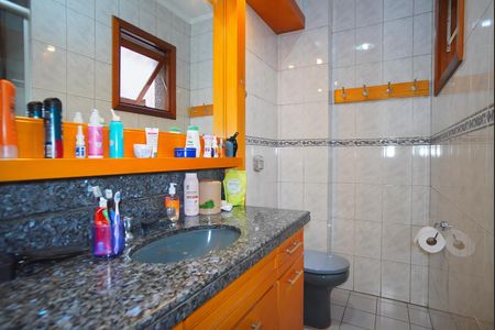 Apartamento à venda com 257m², 3 quartos e 2 vagas Apartamento à venda com 257m², 3 quartos e 2 vagasBanheiro da Suíte