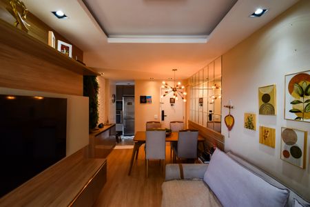 Apartamento à venda com 70m², 3 quartos e 1 vaga Apartamento à venda com 70m², 3 quartos e 1 vagaSala