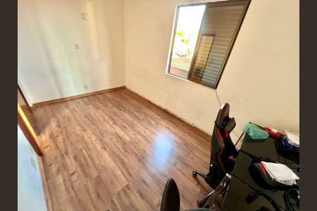 Apartamento à venda com 192m², 4 quartos e 1 vaga Apartamento à venda com 192m², 4 quartos e 1 vagaQuarto 3
