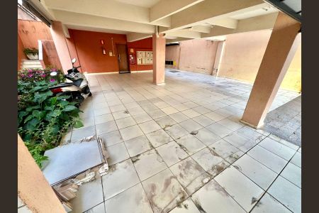 Apartamento à venda com 192m², 4 quartos e 1 vaga Apartamento à venda com 192m², 4 quartos e 1 vagaGaragem