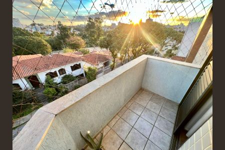 Apartamento à venda com 192m², 4 quartos e 1 vaga Apartamento à venda com 192m², 4 quartos e 1 vagaVaranda da Suíte