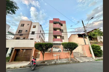 Apartamento à venda com 192m², 4 quartos e 1 vaga Apartamento à venda com 192m², 4 quartos e 1 vagaFachada do Prédio