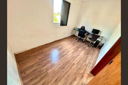Apartamento à venda com 192m², 4 quartos e 1 vaga Apartamento à venda com 192m², 4 quartos e 1 vagaQuarto 3