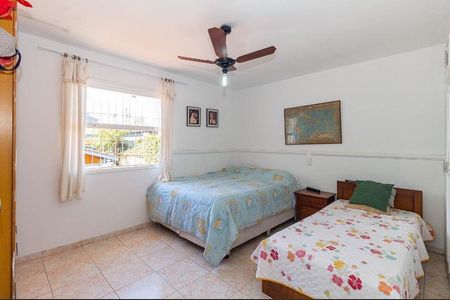 Casa à venda com 185m², 3 quartos e 2 vagas Casa à venda com 185m², 3 quartos e 2 vagasFoto 09