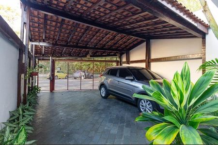 Casa à venda com 185m², 3 quartos e 2 vagas Casa à venda com 185m², 3 quartos e 2 vagasFoto 07