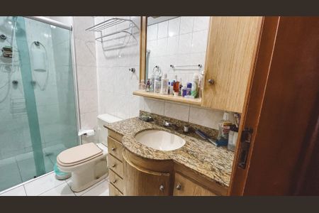 Apartamento à venda com 94m², 3 quartos e 2 vagas Apartamento à venda com 94m², 3 quartos e 2 vagasBanheiro Social