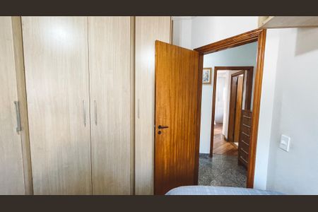 Apartamento à venda com 94m², 3 quartos e 2 vagas Apartamento à venda com 94m², 3 quartos e 2 vagasQuarto 1