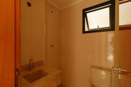 Apartamento à venda com 37m², 2 quartos e sem vagaBanheiro