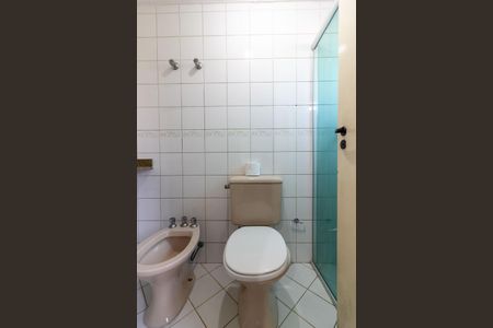 Apartamento à venda com 77m², 3 quartos e 2 vagas Apartamento à venda com 77m², 3 quartos e 2 vagasBanheiro da Suíte 2