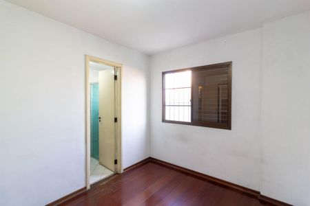 Apartamento à venda com 77m², 3 quartos e 2 vagas Apartamento à venda com 77m², 3 quartos e 2 vagasSuíte 2