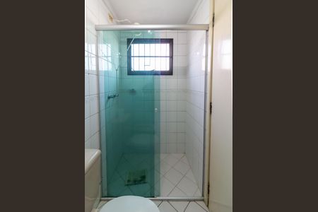Apartamento à venda com 77m², 3 quartos e 2 vagas Apartamento à venda com 77m², 3 quartos e 2 vagasBanheiro da Suíte 2