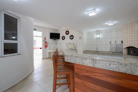 Apartamento à venda com 156m², 3 quartos e 3 vagas Apartamento à venda com 156m², 3 quartos e 3 vagasÁrea comum - Churrasqueira