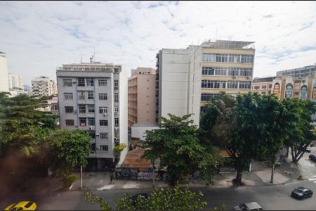 Apartamento à venda com 56m², 2 quartos e sem vagaSala
