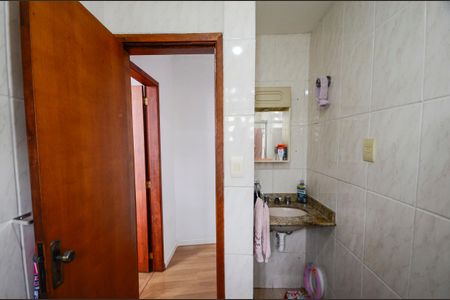 Apartamento à venda com 56m², 2 quartos e sem vagaBanheiro