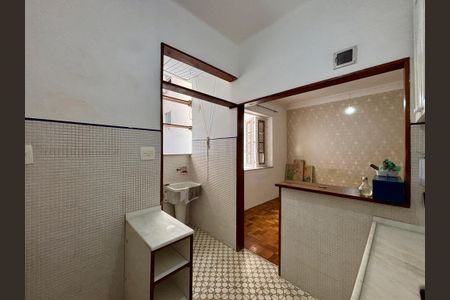 Apartamento à venda com 69m², 2 quartos e sem vagaCozinha