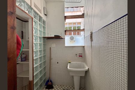 Apartamento à venda com 69m², 2 quartos e sem vagaÁrea de Serviço