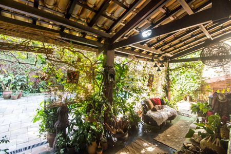 Casa de condomínio à venda com 353m², 4 quartos e 4 vagasVista da Sala