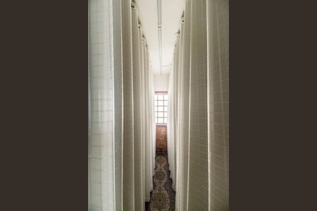 Casa de condomínio à venda com 353m², 4 quartos e 4 vagasCloset da suíte