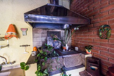 Casa de condomínio à venda com 353m², 4 quartos e 4 vagasÁrea gourmet