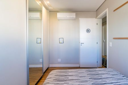 Apartamento para alugar com 149m², 3 quartos e 3 vagas Apartamento para alugar com 149m², 3 quartos e 3 vagasQuarto 1