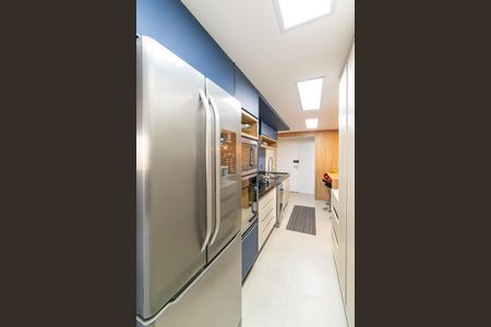 Apartamento para alugar com 149m², 3 quartos e 3 vagas Apartamento para alugar com 149m², 3 quartos e 3 vagasCozinha
