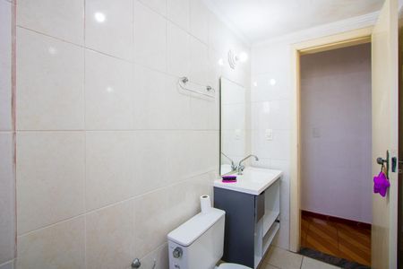 Apartamento para alugar com 60m², 2 quartos e 2 vagasBanheiro social