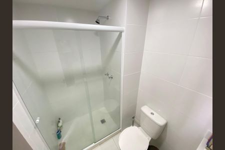Apartamento à venda com 72m², 2 quartos e 1 vaga Apartamento à venda com 72m², 2 quartos e 1 vagaBanheiro do Quarto 2