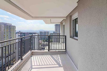 Apartamento à venda com 94m², 3 quartos e 2 vagas Apartamento à venda com 94m², 3 quartos e 2 vagasVaranda