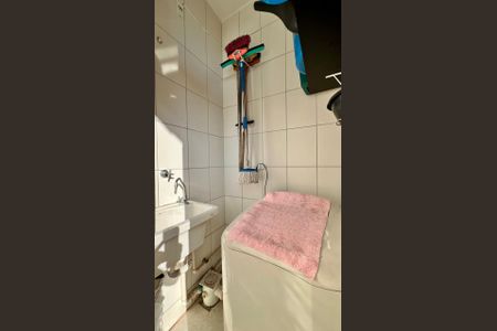 Apartamento à venda com 108m², 3 quartos e 1 vaga Apartamento à venda com 108m², 3 quartos e 1 vagaÁrea de Serviço