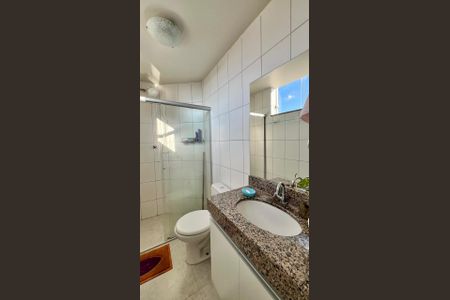 Apartamento à venda com 108m², 3 quartos e 1 vaga Apartamento à venda com 108m², 3 quartos e 1 vagaBanheiro