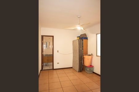 Casa à venda com 105m², 3 quartos e 2 vagasSuíte