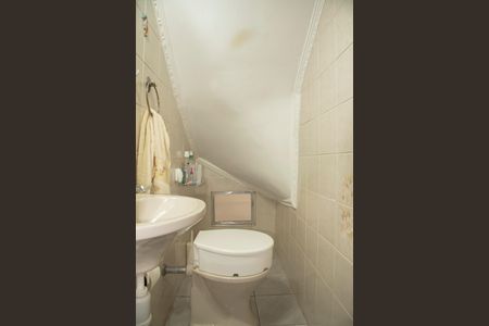 Casa à venda com 105m², 3 quartos e 2 vagasLavabo