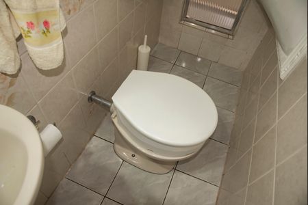 Casa à venda com 105m², 3 quartos e 2 vagasLavabo