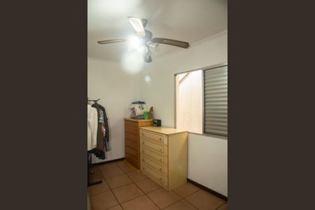 Casa à venda com 105m², 3 quartos e 2 vagasQuarto 2