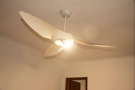 Casa à venda com 105m², 3 quartos e 2 vagasSuíte