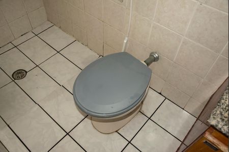 Casa à venda com 105m², 3 quartos e 2 vagasBanheiro Social