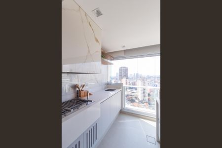 Apartamento à venda com 95m², 2 quartos e 2 vagasCozinha