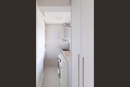 Apartamento à venda com 95m², 2 quartos e 2 vagasÁrea de serviço