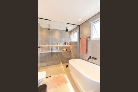 Apartamento à venda com 95m², 2 quartos e 2 vagasBanheiro da suíte 2