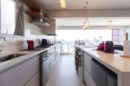 Apartamento à venda com 95m², 2 quartos e 2 vagasCozinha