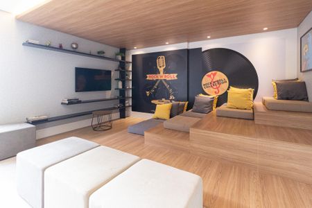 Apartamento à venda com 95m², 2 quartos e 2 vagasÁrea comum - Cinema