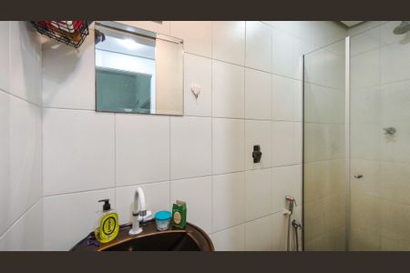 Apartamento à venda com 60m², 2 quartos e 1 vagaBanheiro Corredor