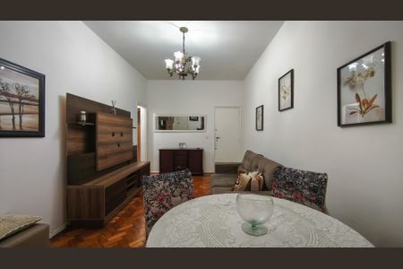 Apartamento à venda com 60m², 2 quartos e 1 vagaSala