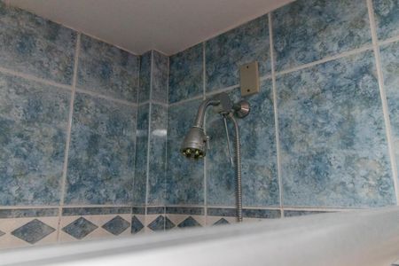 Casa à venda com 220m², 4 quartos e 2 vagasBanheiro /Suite 1