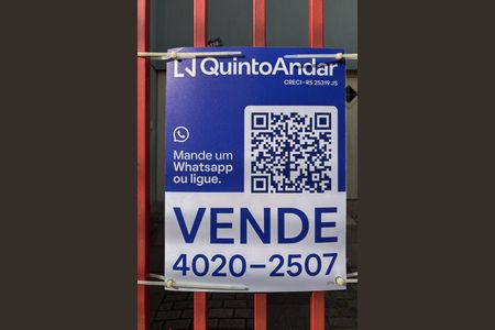 Casa à venda com 220m², 4 quartos e 2 vagasPlaca