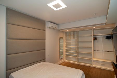 Apartamento à venda com 200m², 3 quartos e 1 vaga Apartamento à venda com 200m², 3 quartos e 1 vagaSuíte 2